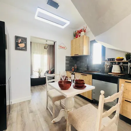 Boutique Townhouse Kyrenia Апартаменты